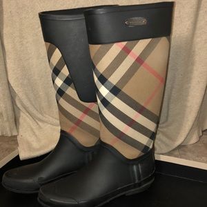 Burberry Clemence signature check panel rain boot